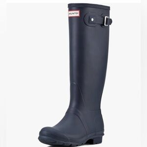 HUNTER Original Tall Boots in Navy Blue - Size 7M/8F